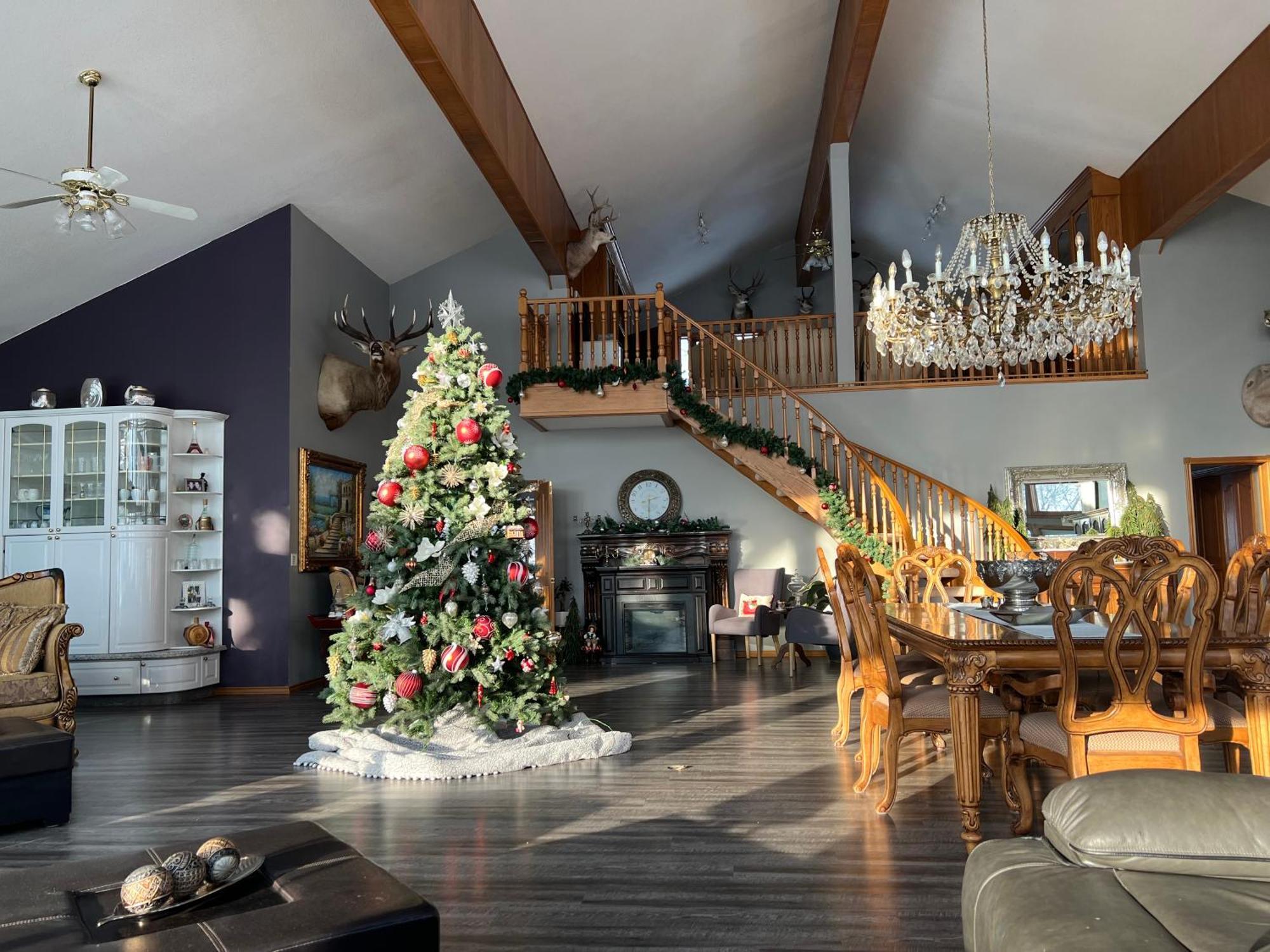 Rolling Hills Country Resort Bed And Breakfast Three Hills Bagian luar foto